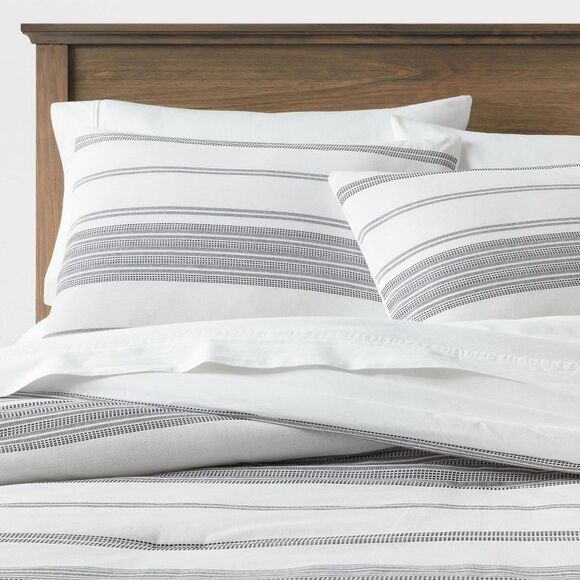 Threshold Other - Open Box - Threshold - Twin/Twin Extra Long Cotton Woven Stripe Comforter Blue
